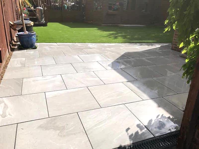 Platinum Paving & Landscaping logo